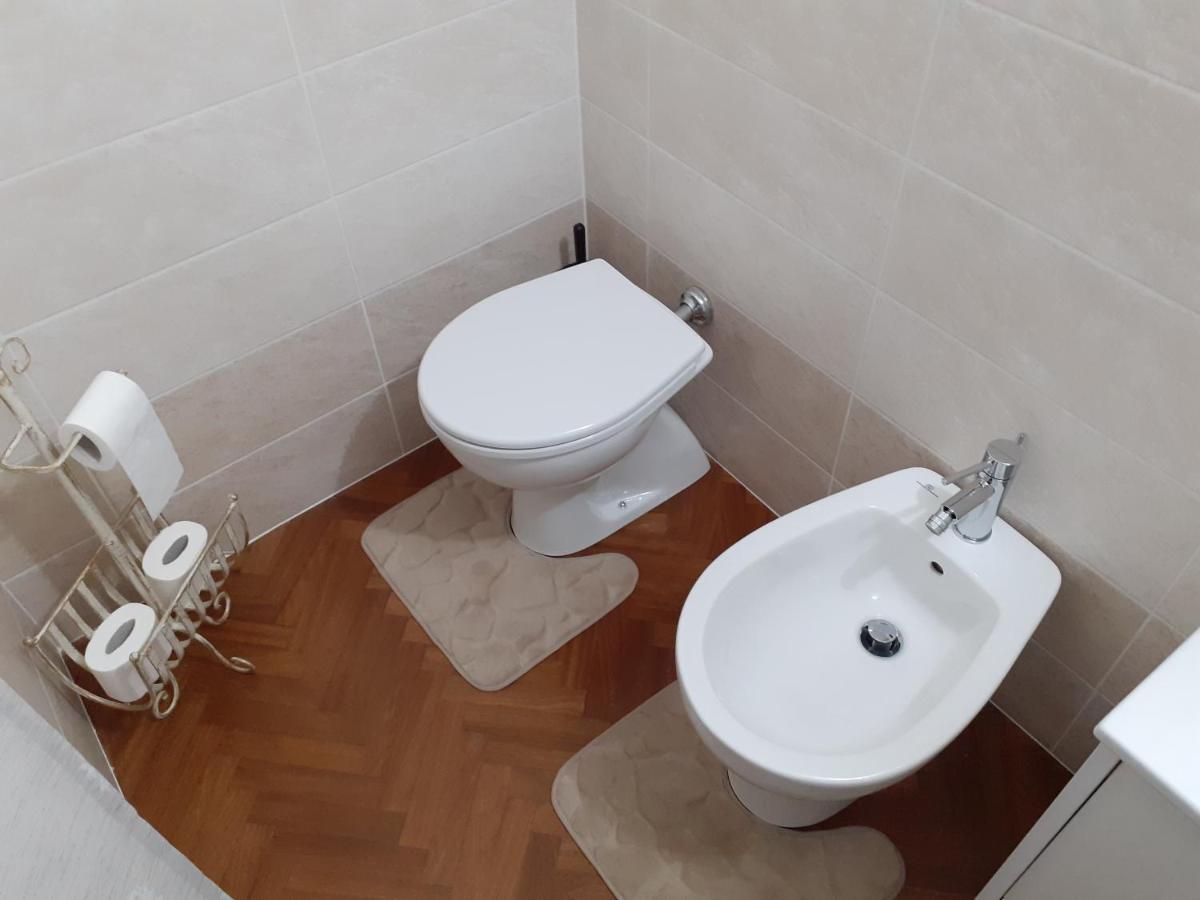 La Fiora Bed and Breakfast Sansepolcro Buitenkant foto