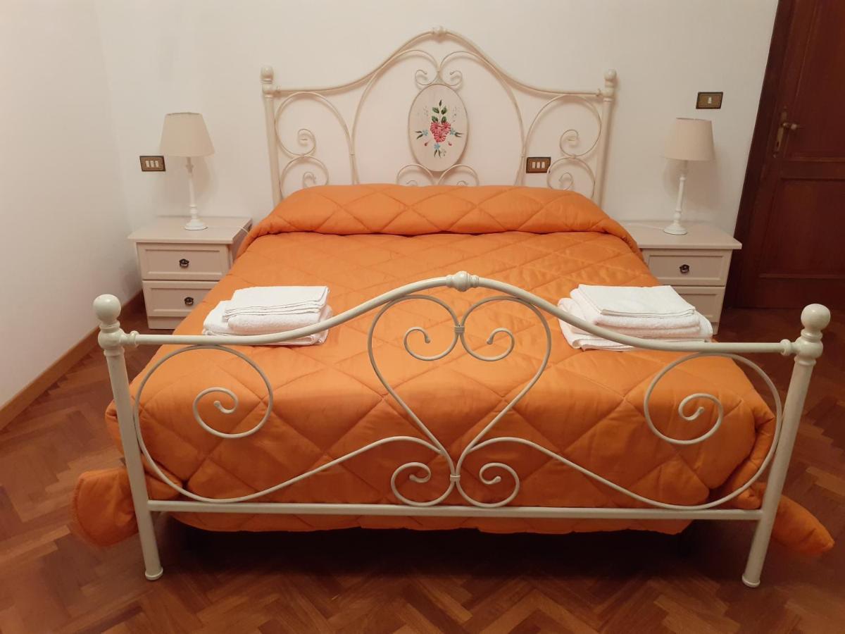 La Fiora Bed and Breakfast Sansepolcro Buitenkant foto